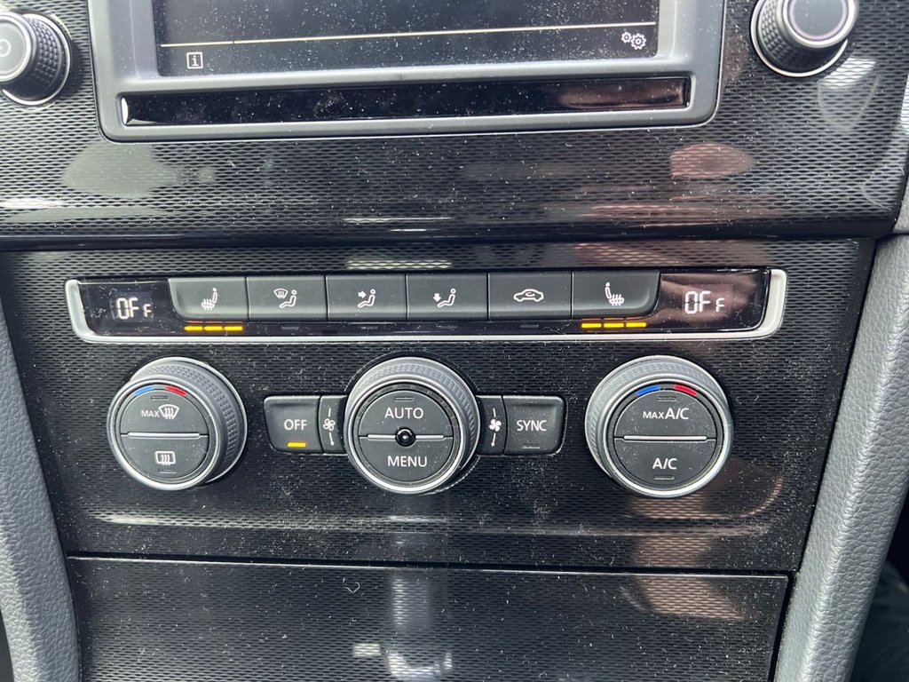 Used Volkswagen Golf 2016 for sale - 77571641: Photo 11