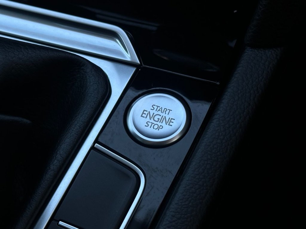 Used Volkswagen Passat 2017 for sale - 76698692: Photo 15