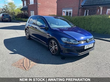 Used Volkswagen Golf 2018 for sale - 78306181: Photo