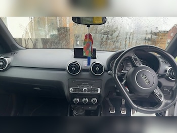 Used Audi A1 2018 for sale - 77547377: Photo