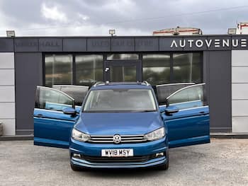 Used Volkswagen Touran 2018 for sale - 79686664: Photo