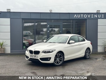 Used BMW 2 Series 2017 for sale - 76546935: Photo