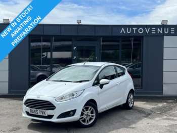2015 (65) - 1.25 Zetec Hatchback 3dr Petrol Manual Euro 6 (82 ps)