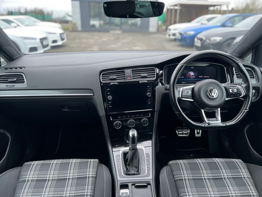 Used Volkswagen Golf 2018 for sale - 78124005: Photo 24