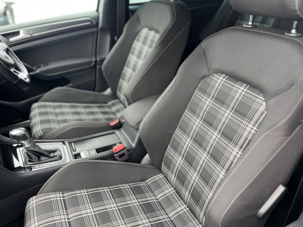 Used Volkswagen Golf 2018 for sale - 78124005: Photo 26