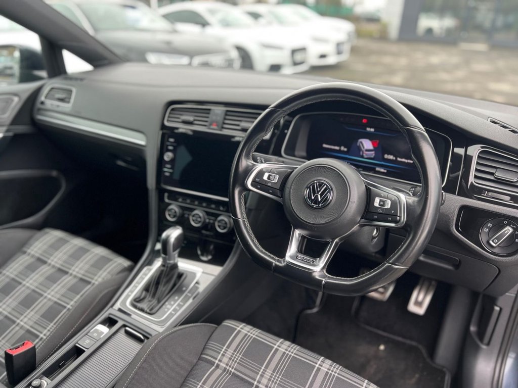 Used Volkswagen Golf 2018 for sale - 78124005: Photo 6