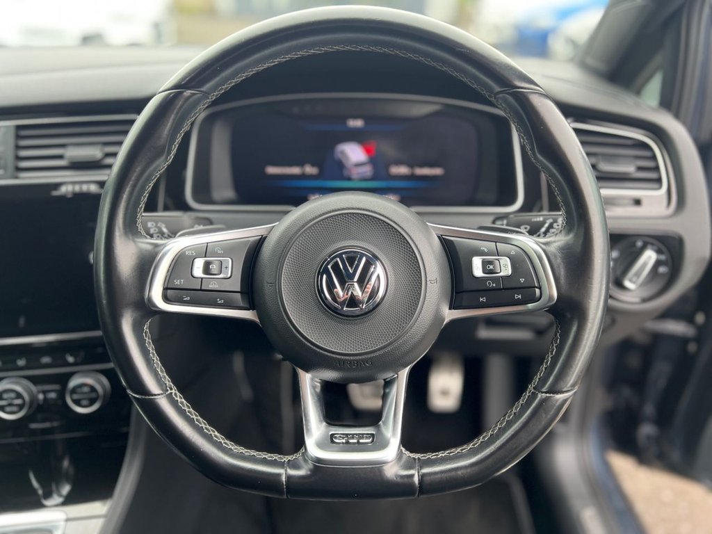Used Volkswagen Golf 2018 for sale - 78124005: Photo 8