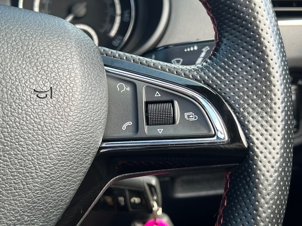 Used Skoda Octavia 2013 for sale - 75306874: Photo 15