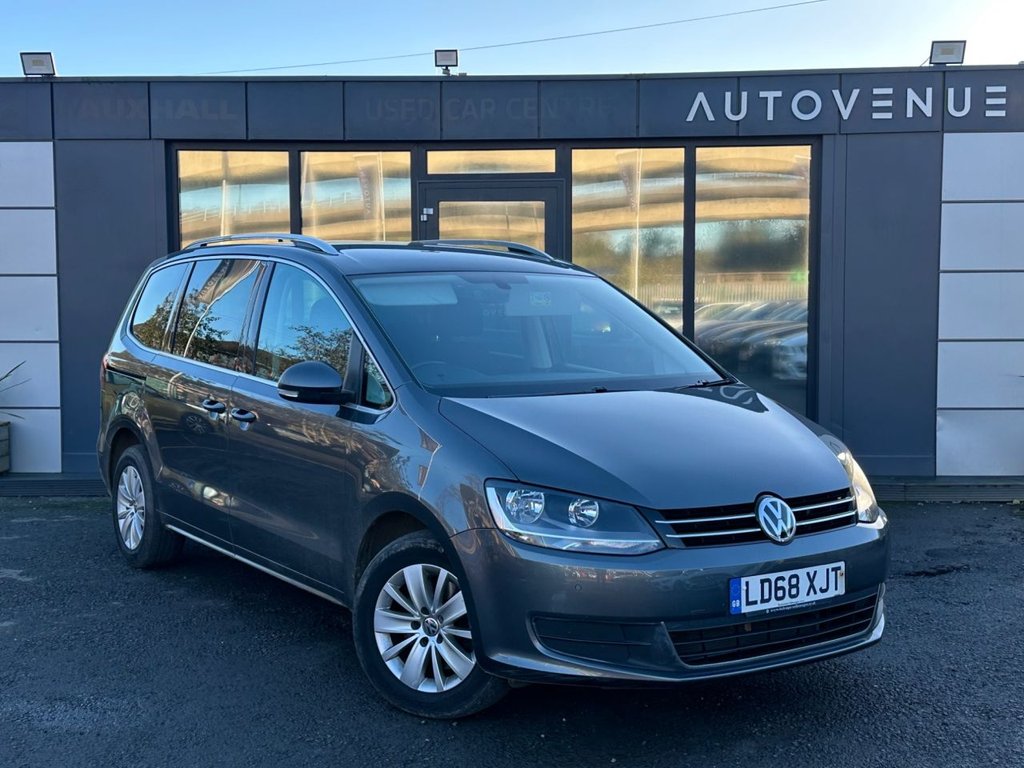 Used Volkswagen Sharan 2018 for sale - 76698711: Photo 2