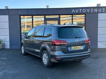 Used Volkswagen Sharan 2018 for sale - 76698711: Photo