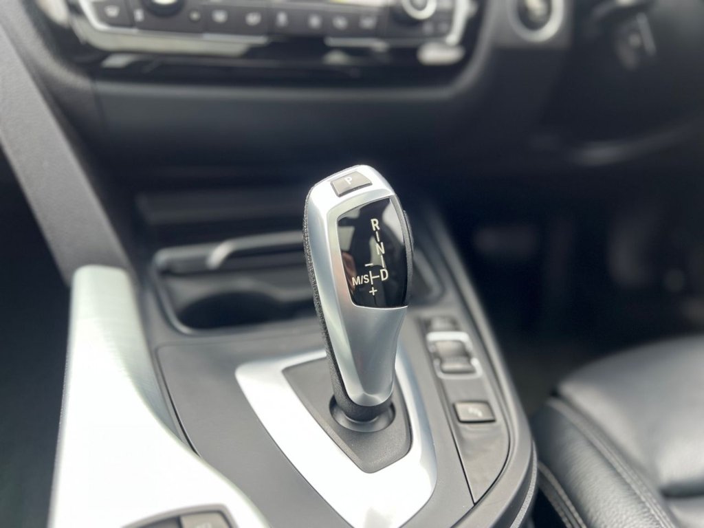 Used BMW 3 Series 2017 for sale - 76417752: Photo 32