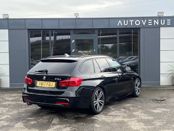 Used BMW 3 Series 2017 for sale - 76417752: Photo