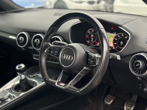 Used Audi TT 2015 for sale - 76291894: Photo 5