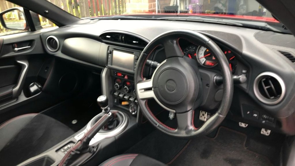 Used Toyota GT86 2013 for sale - 77765598: Photo 2