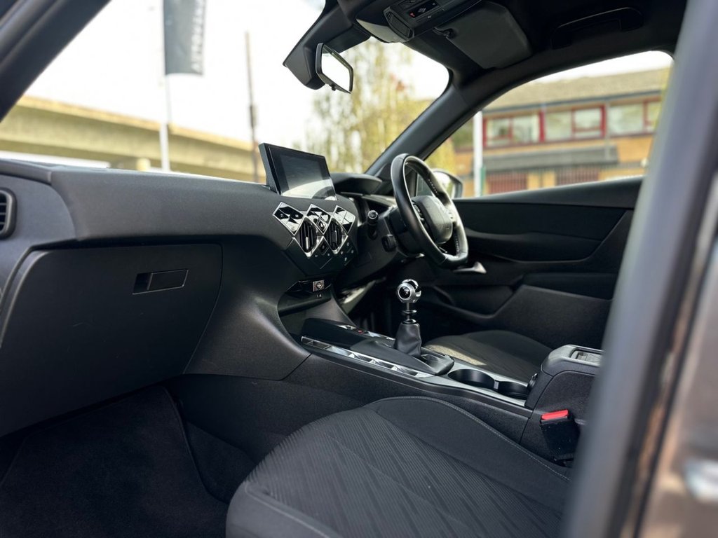 Used DS Automobiles DS 3 Crossback 2020 for sale - 76356393: Photo 7