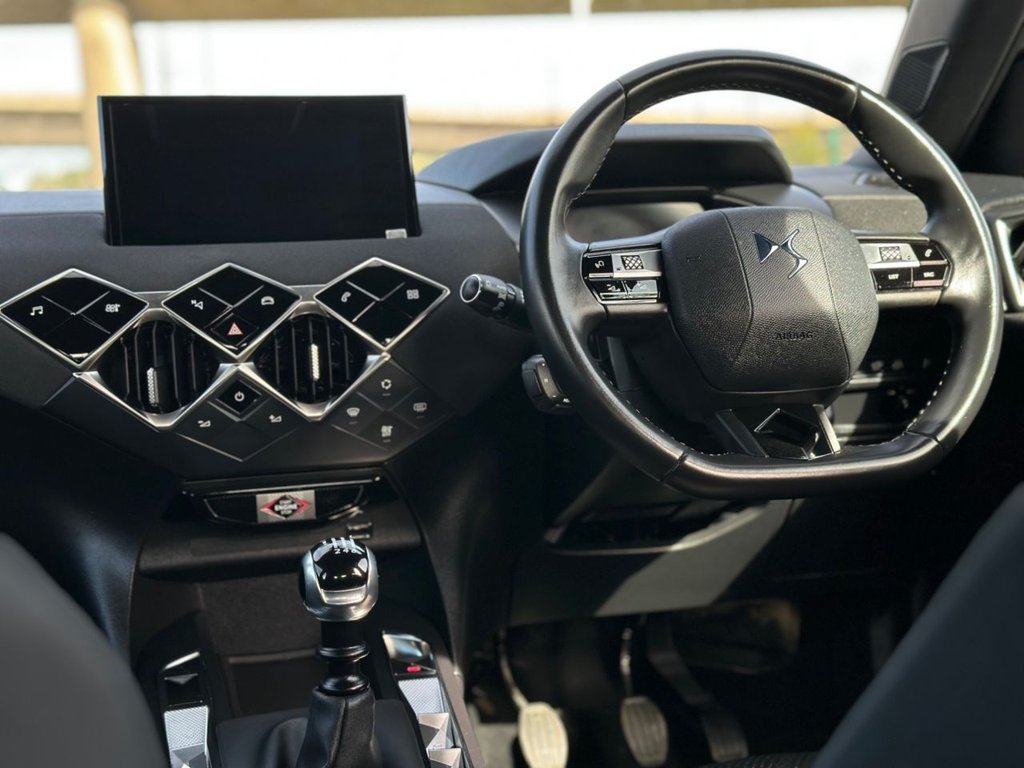 Used DS Automobiles DS 3 Crossback 2020 for sale - 76356393: Photo 8