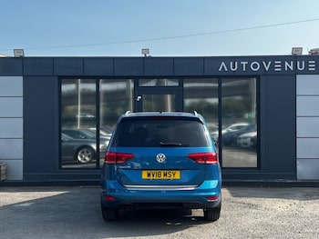 Used Volkswagen Touran 2018 for sale - 79275984: Photo