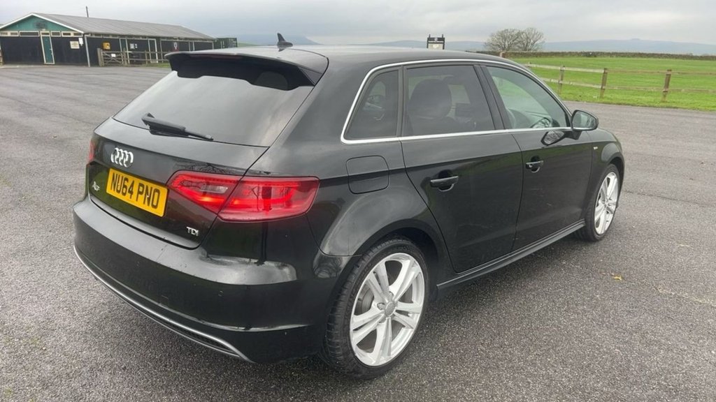 Used Audi A3 2014 for sale - 76632460: Photo 4