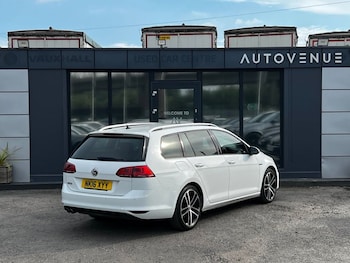 Used Volkswagen Golf 2016 for sale - 78533929: Photo