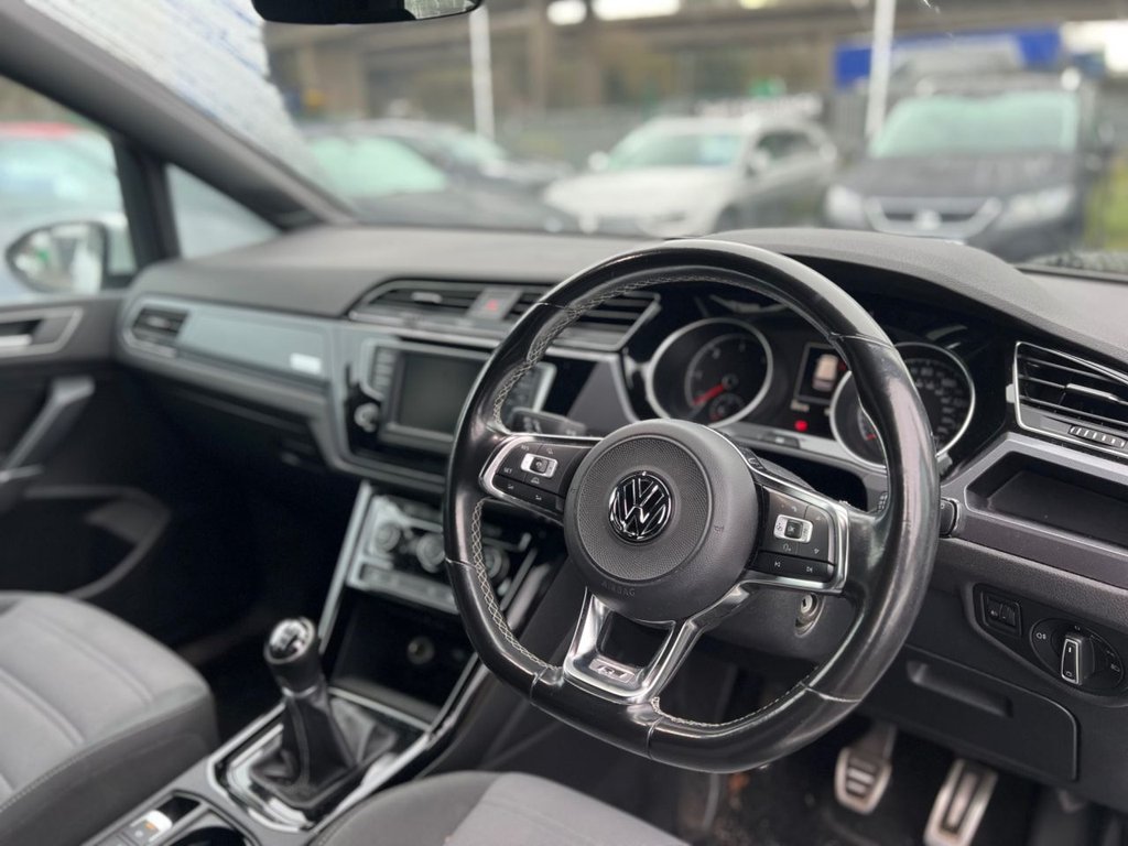 Used Volkswagen Touran 2016 for sale - 77153796: Photo 6