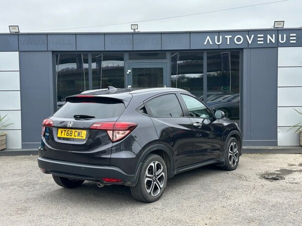 Used Honda HR-V 2018 for sale - 76223447: Photo 4