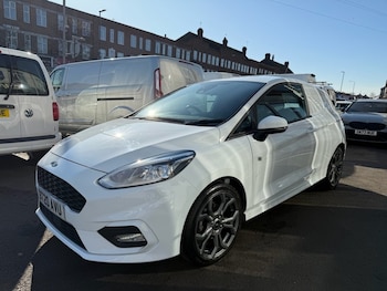 Used Ford Fiesta Van 2020 for sale - 75075643: Photo