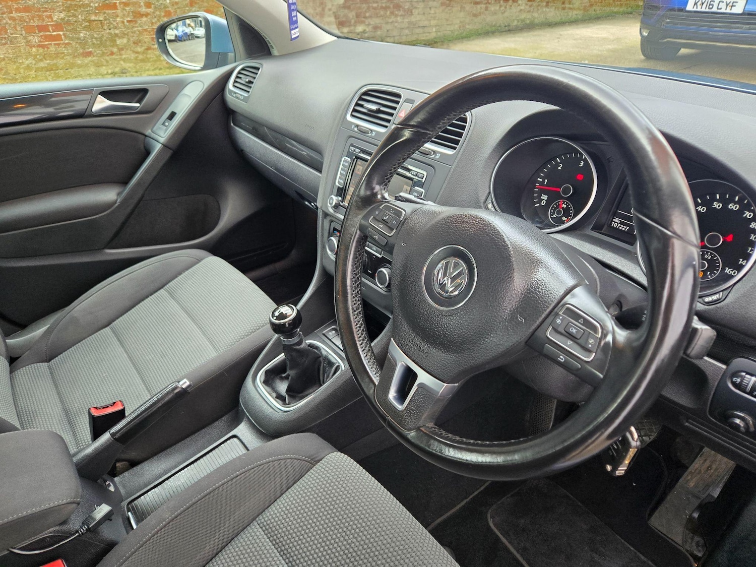 Used Volkswagen Golf 2011 for sale - 76377958: Photo 17