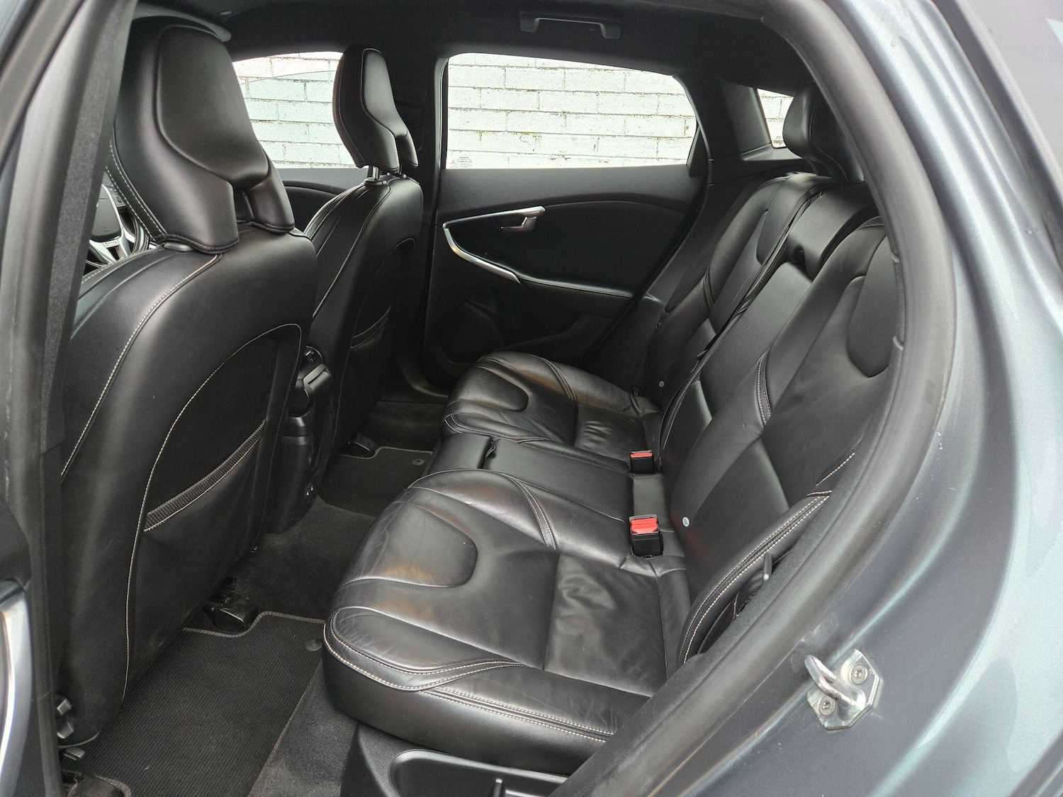 Used Volvo V40 2016 for sale - 77799260: Photo 17