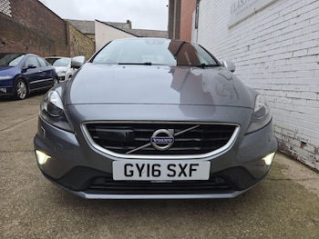 Used Volvo V40 2016 for sale - 77799260: Photo