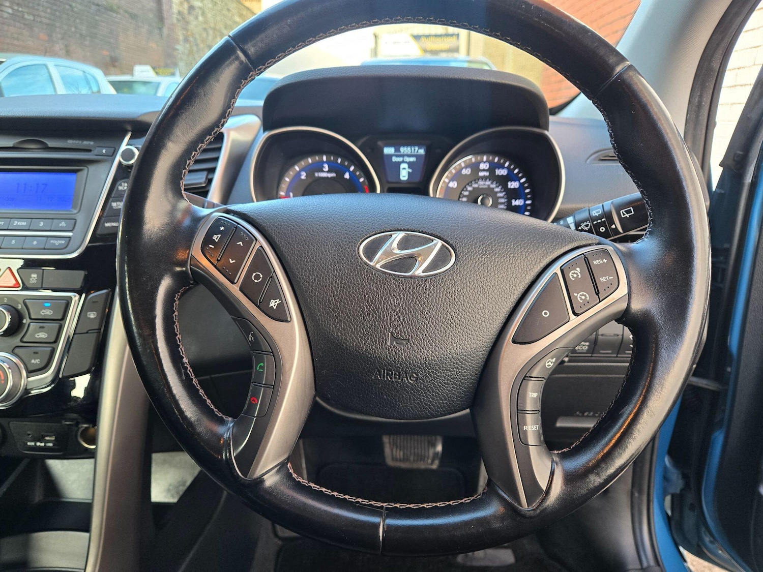 Used Hyundai i30 2013 for sale - 76913270: Photo 30