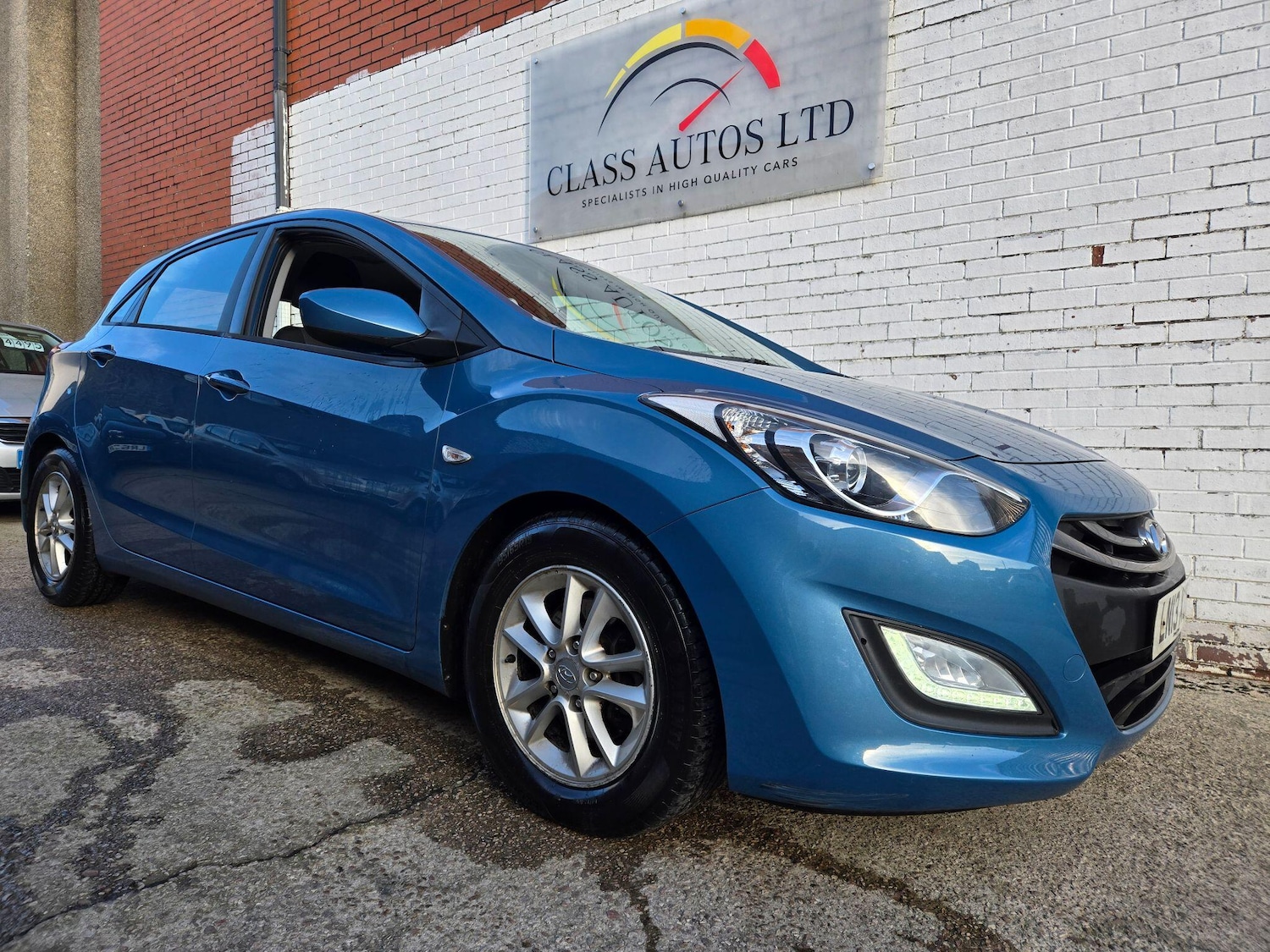 Used Hyundai i30 2013 for sale - 76913270: Photo 8