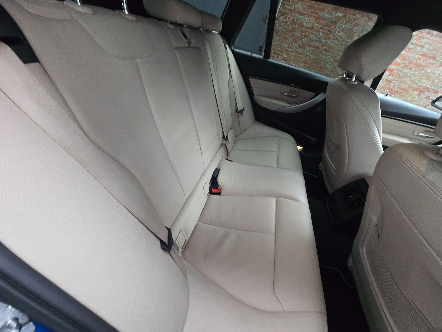 Used BMW 3 Series 2015 for sale - 76226577: Photo 16