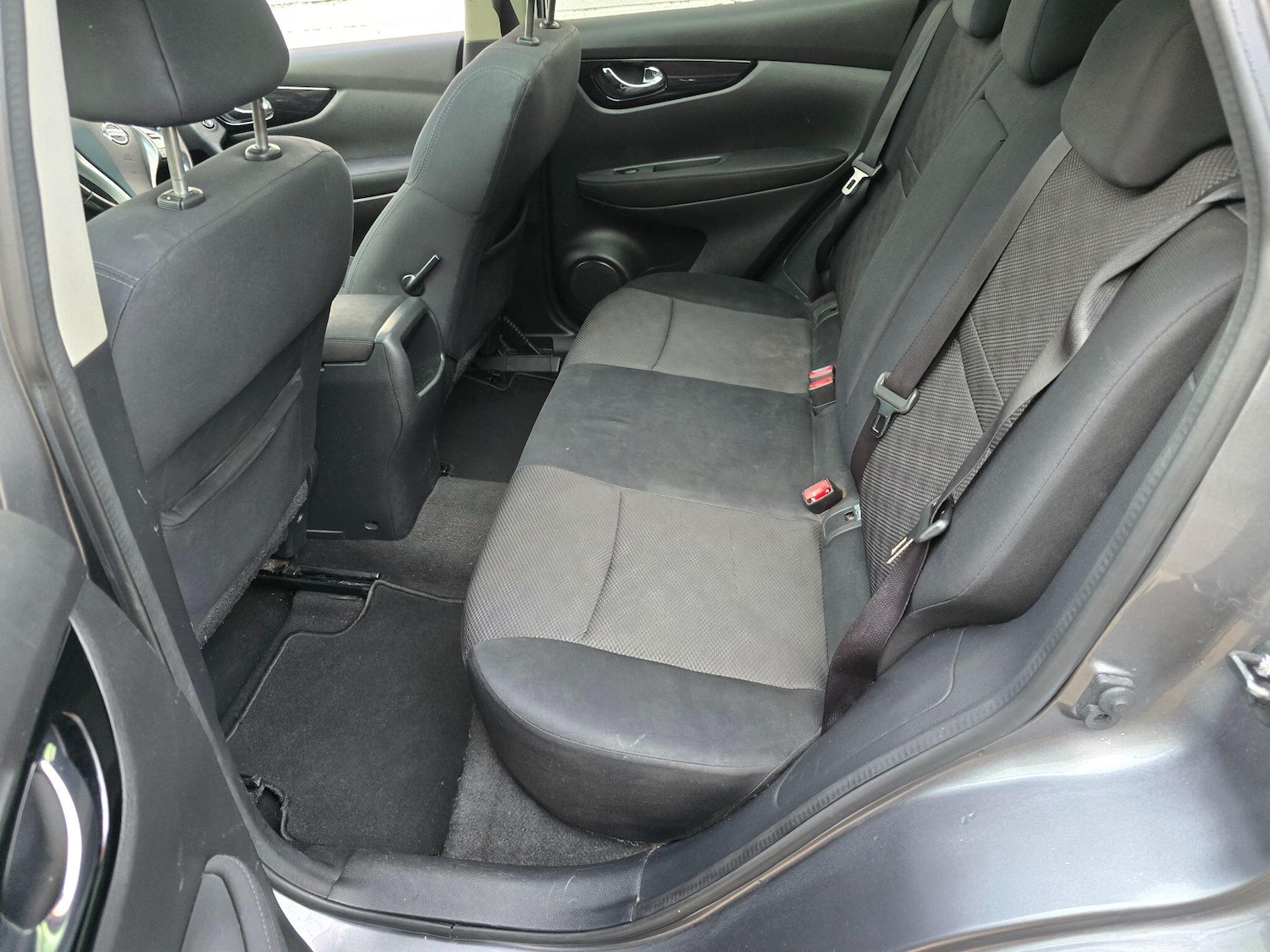 Used Nissan Qashqai 2014 for sale - 76592700: Photo 17