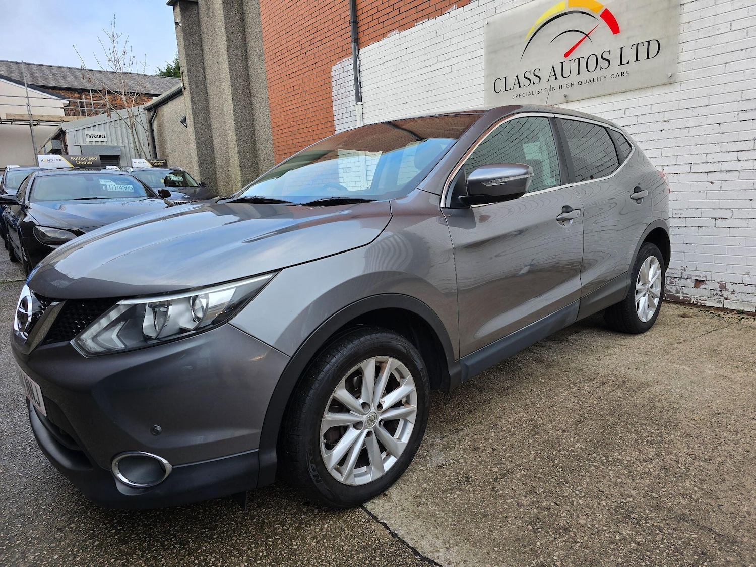Used Nissan Qashqai 2014 for sale - 76592700: Photo 4