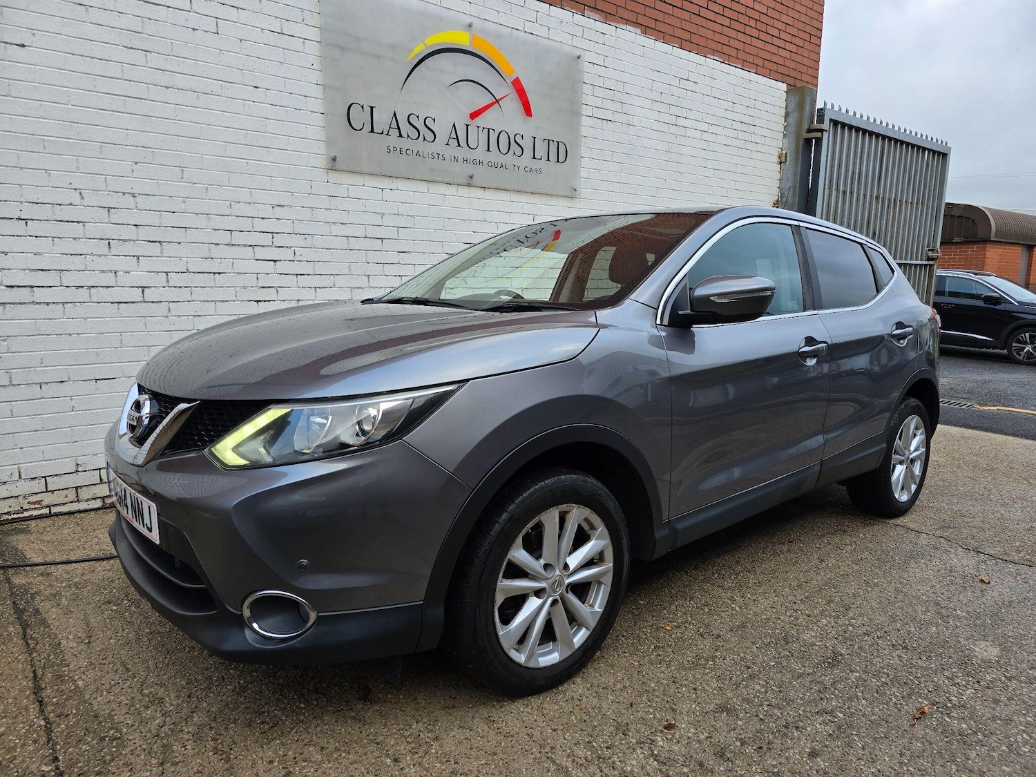 Used Nissan Qashqai 2014 for sale - 76592700: Photo 9