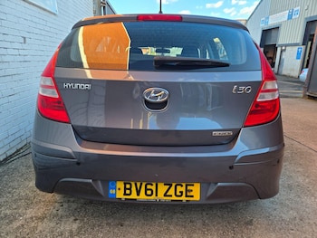 Used Hyundai i30 2011 for sale - 76989286: Photo