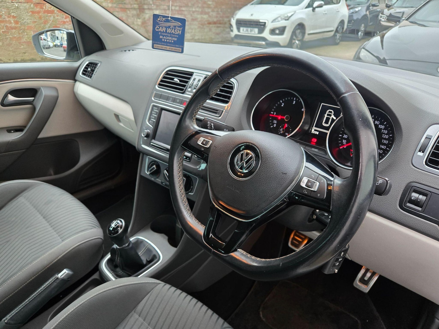 Used Volkswagen Polo for sale - 77824554: Photo 14