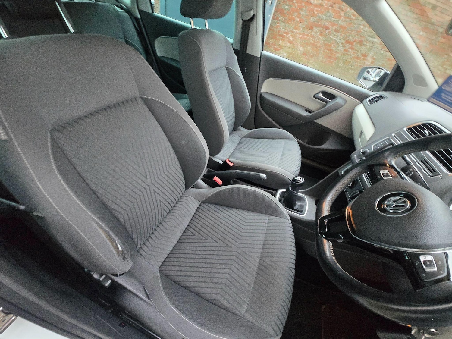 Used Volkswagen Polo for sale - 77824554: Photo 17