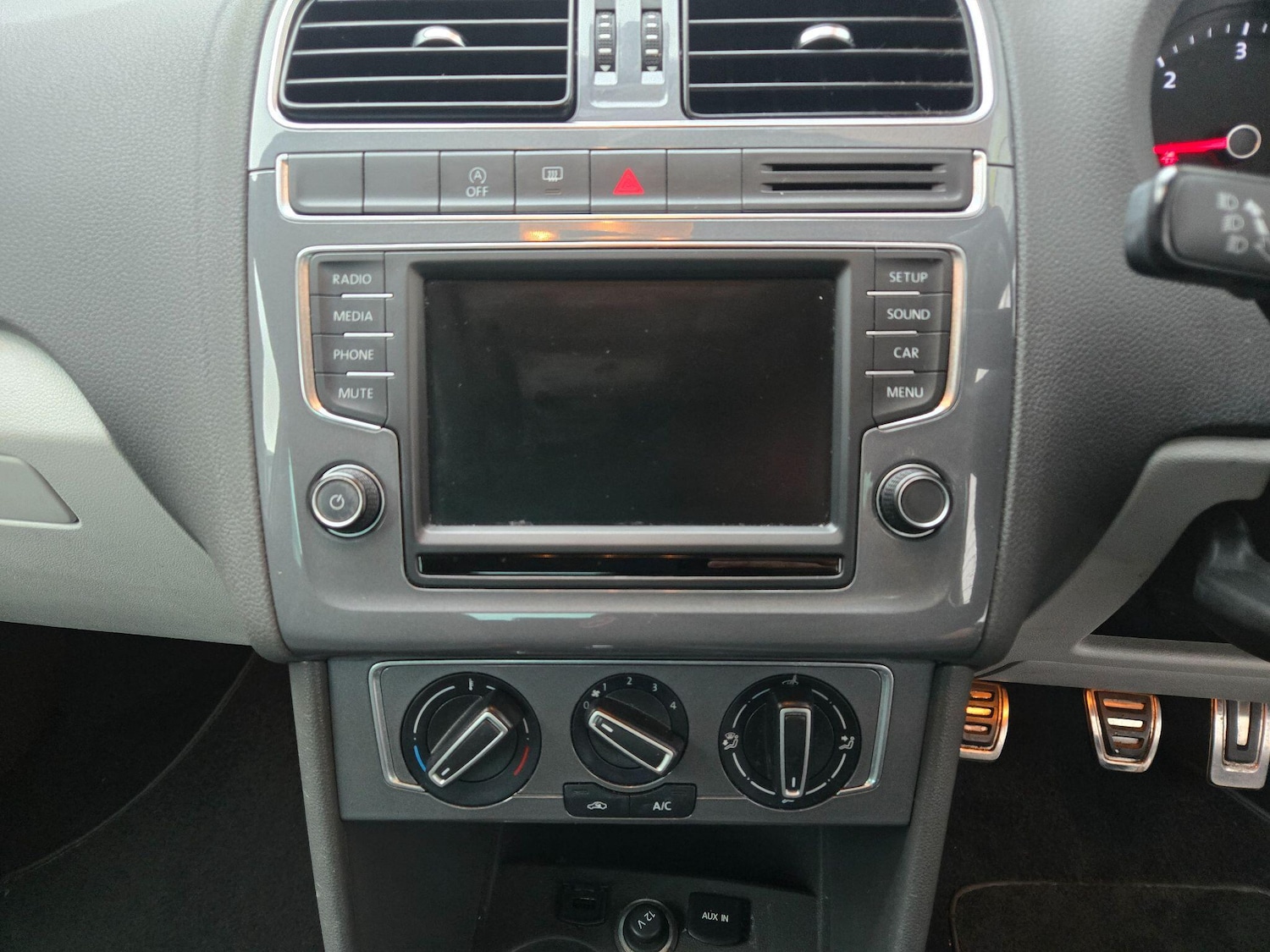 Used Volkswagen Polo for sale - 77824554: Photo 24