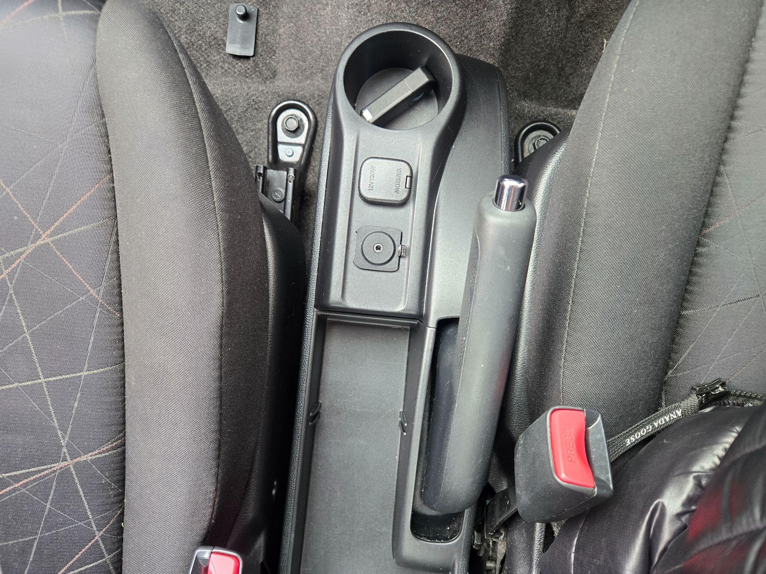 Used Mazda Mazda2 2011 for sale - 78086489: Photo 20