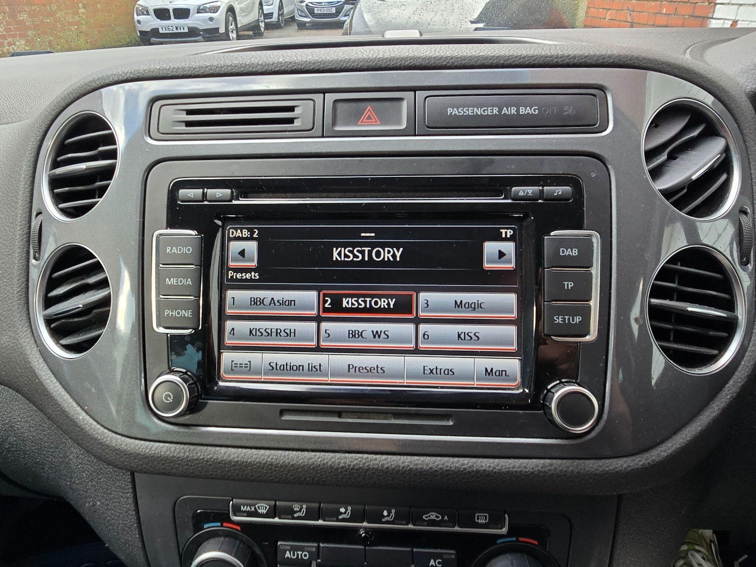 Used Volkswagen Tiguan 2012 for sale - 77574332: Photo 10