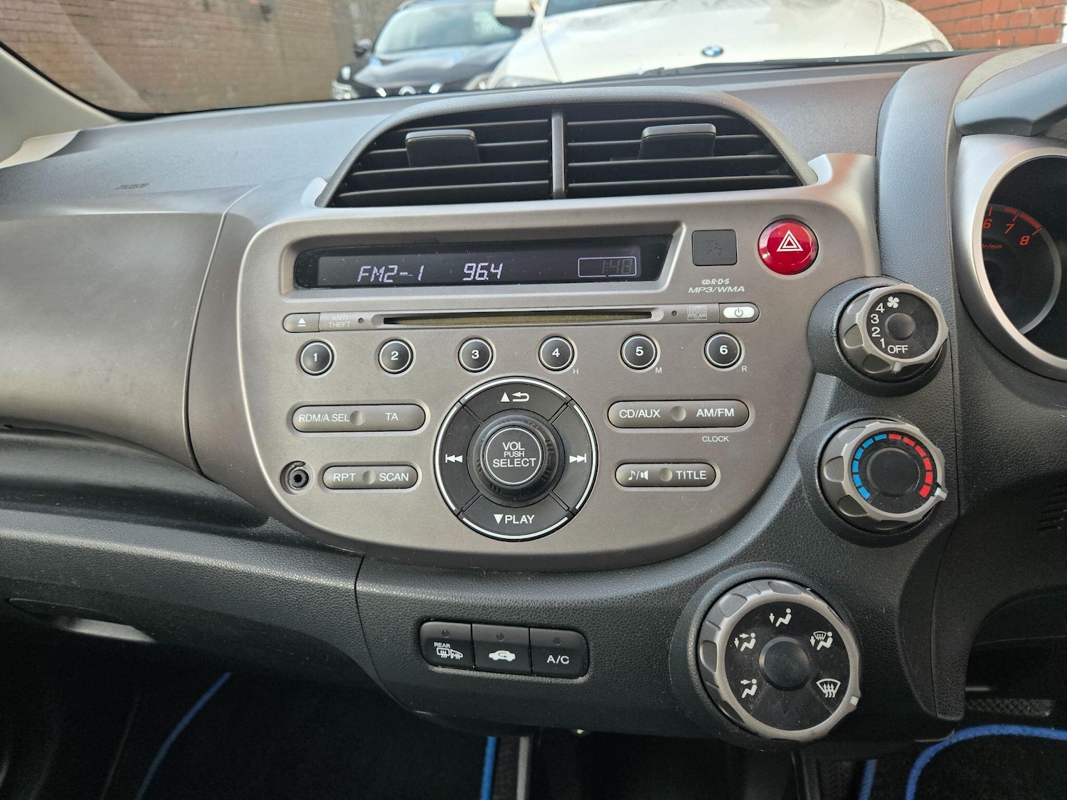 Used Honda Jazz 2010 for sale - 77238096: Photo 14