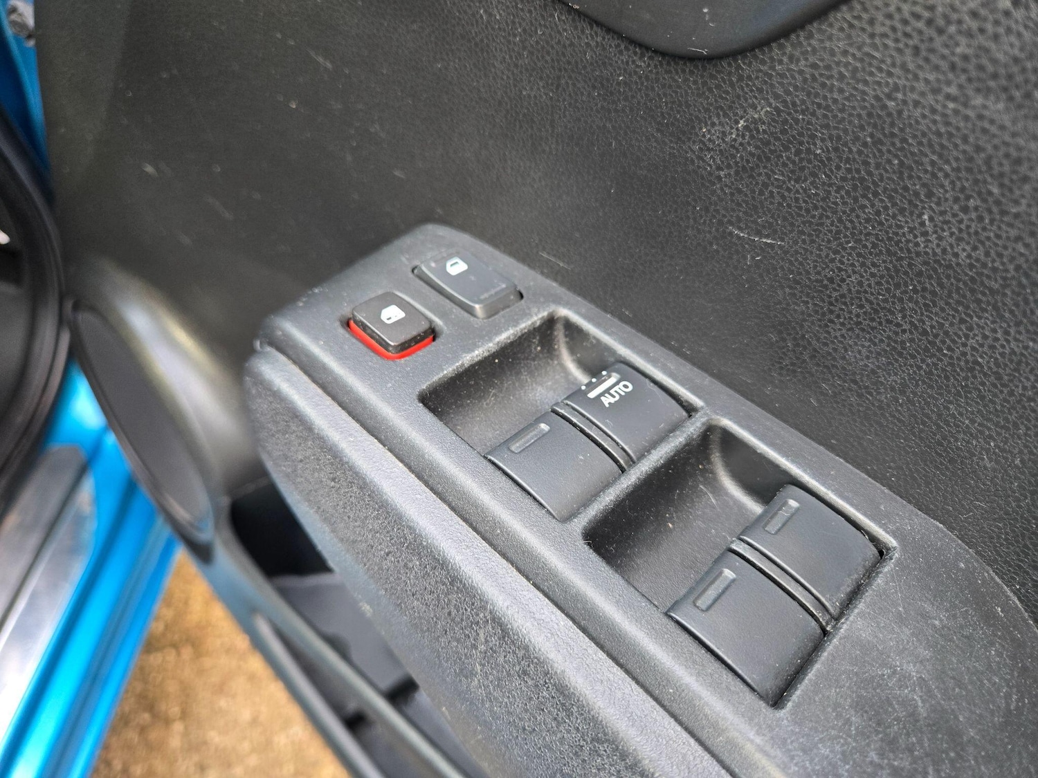 Used Honda Jazz 2010 for sale - 77238096: Photo 19