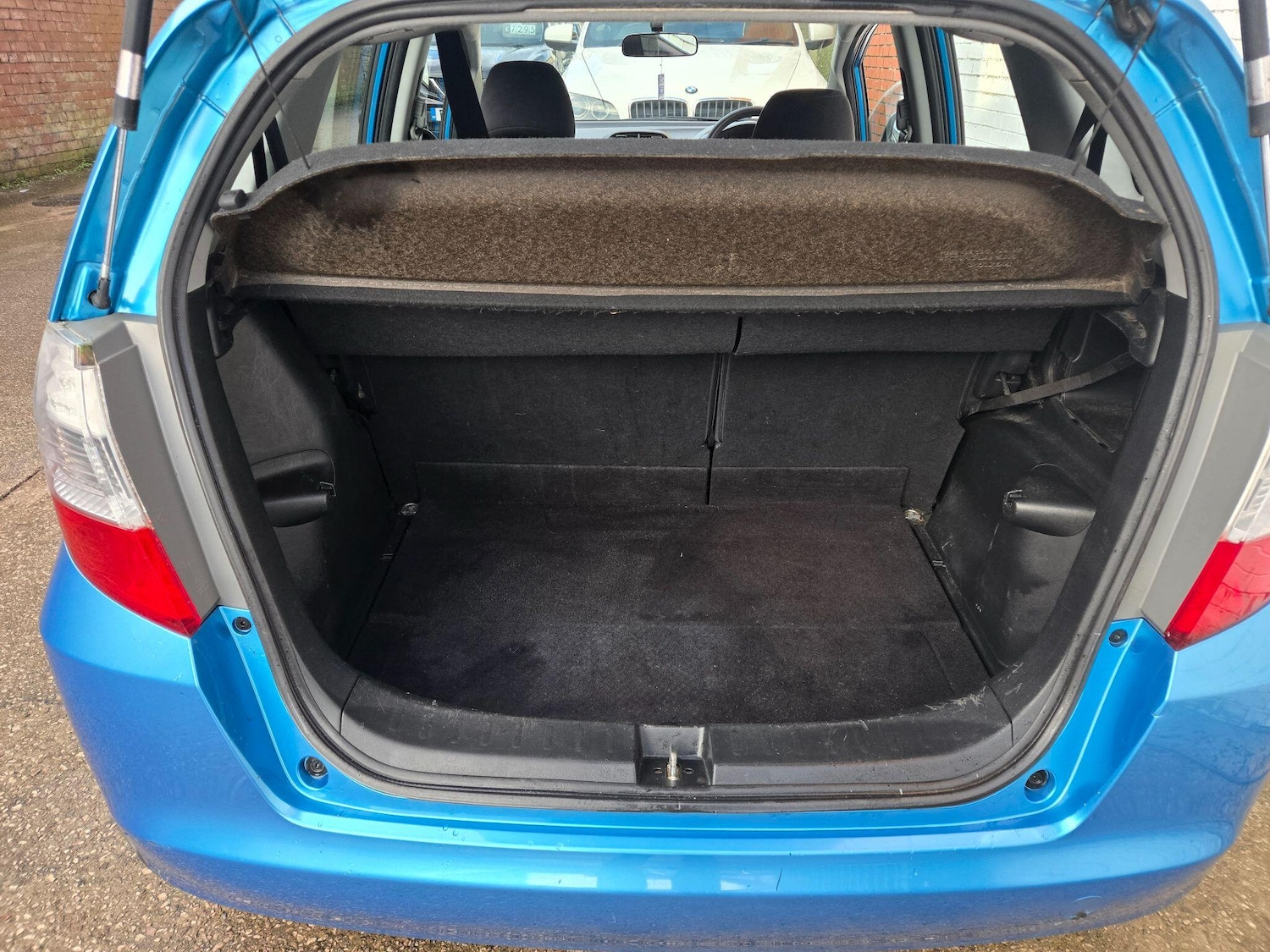 Used Honda Jazz 2010 for sale - 77238096: Photo 25