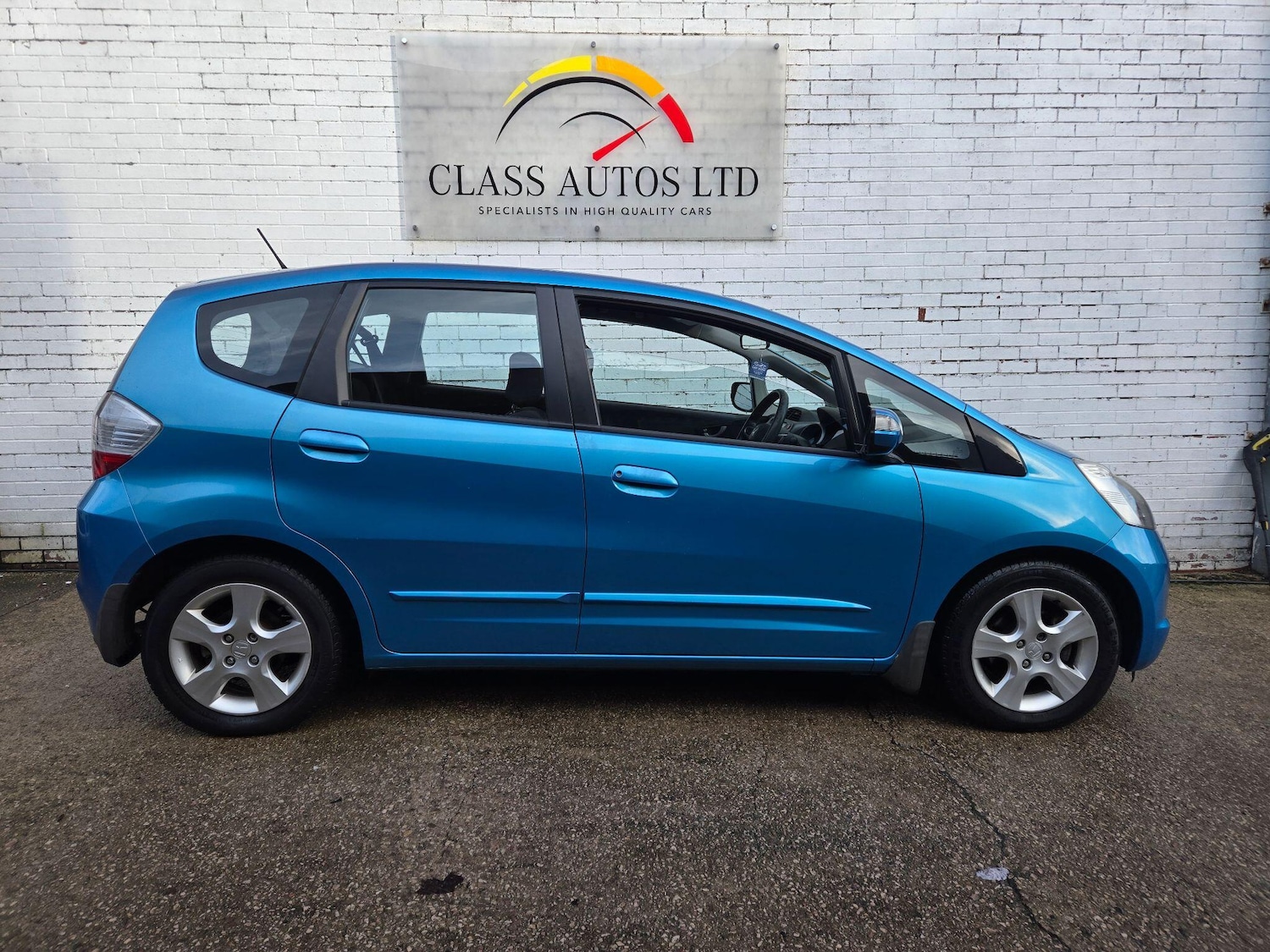 Used Honda Jazz 2010 for sale - 77238096: Photo 9