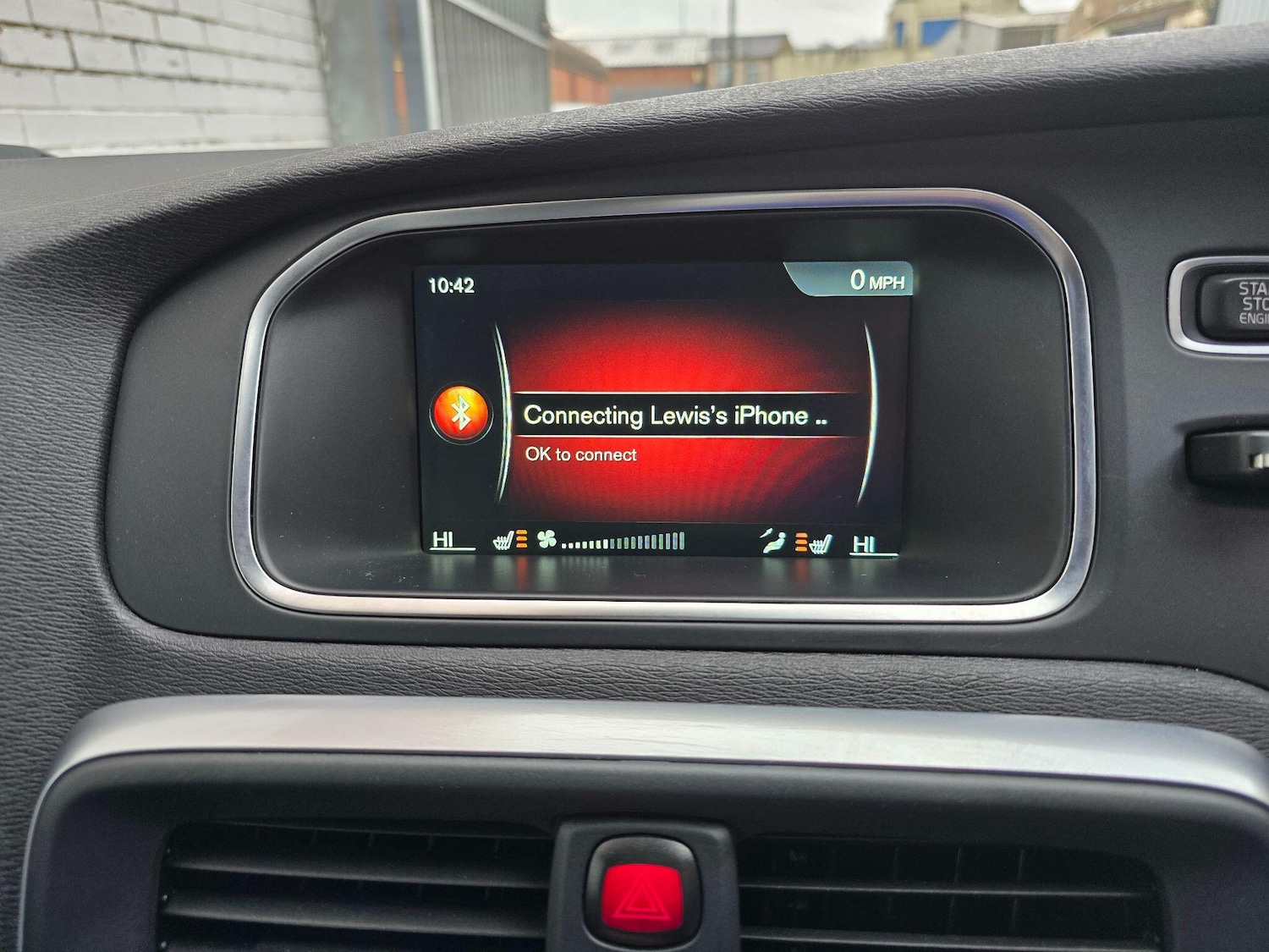 Used Volvo V40 2014 for sale - 76976646: Photo 22