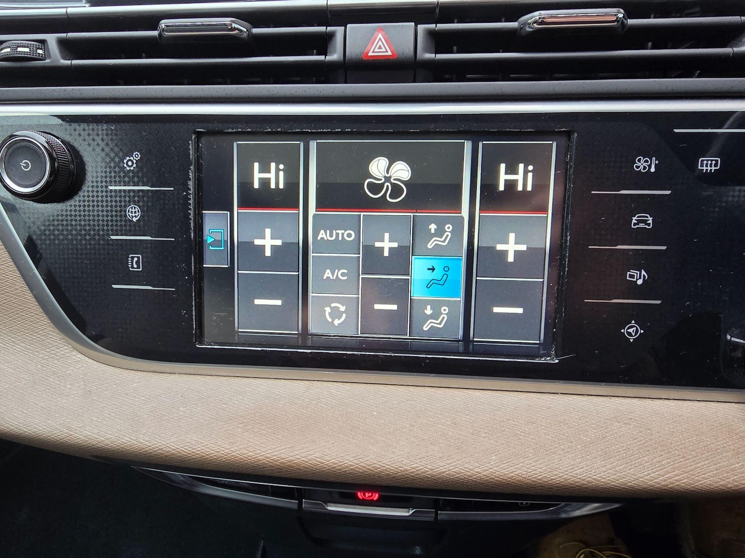 Used Citroen C4 Grand Picasso 2015 for sale - 76781771: Photo 22