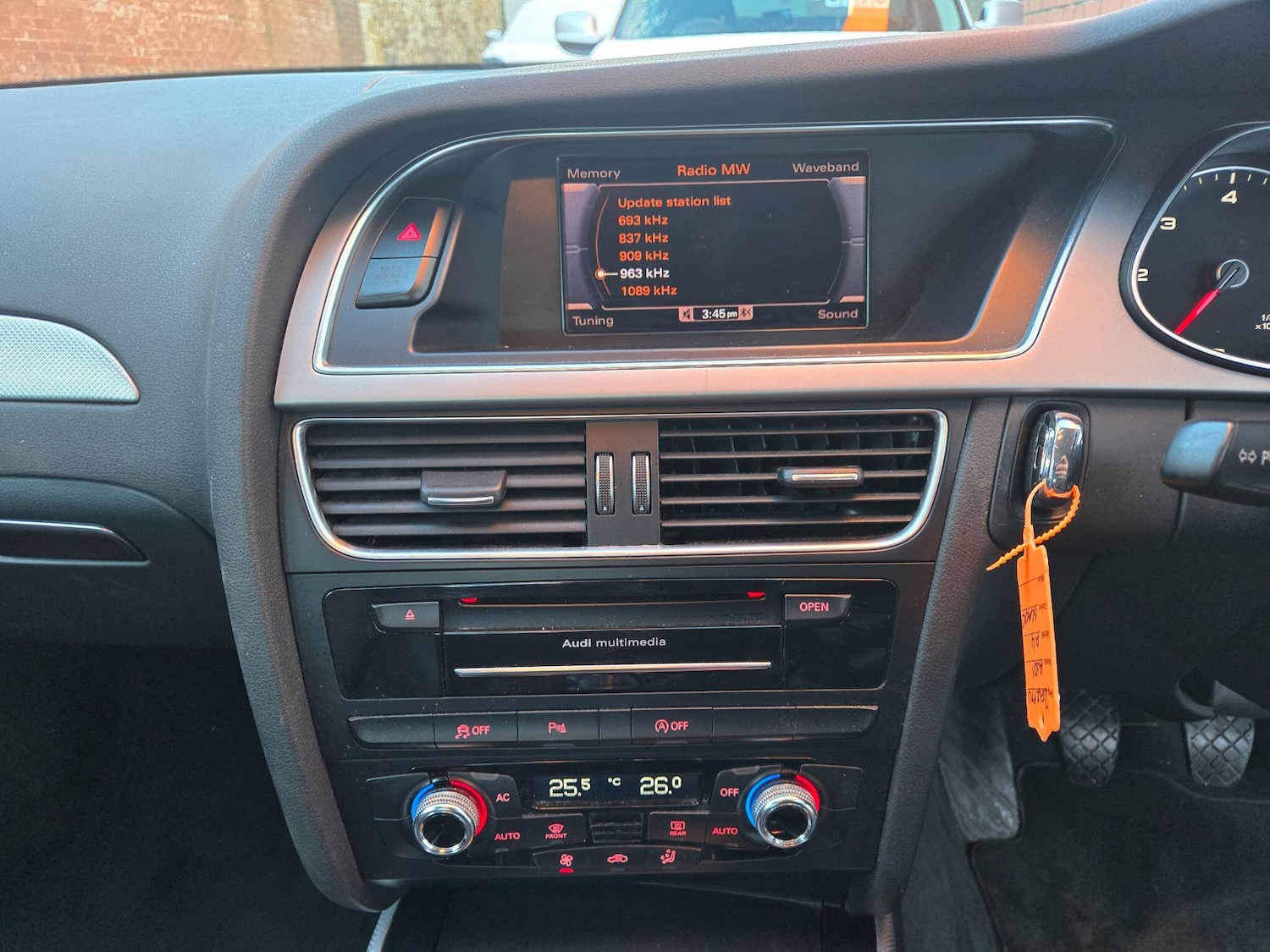 Used Audi A4 2012 for sale - 77120553: Photo 25