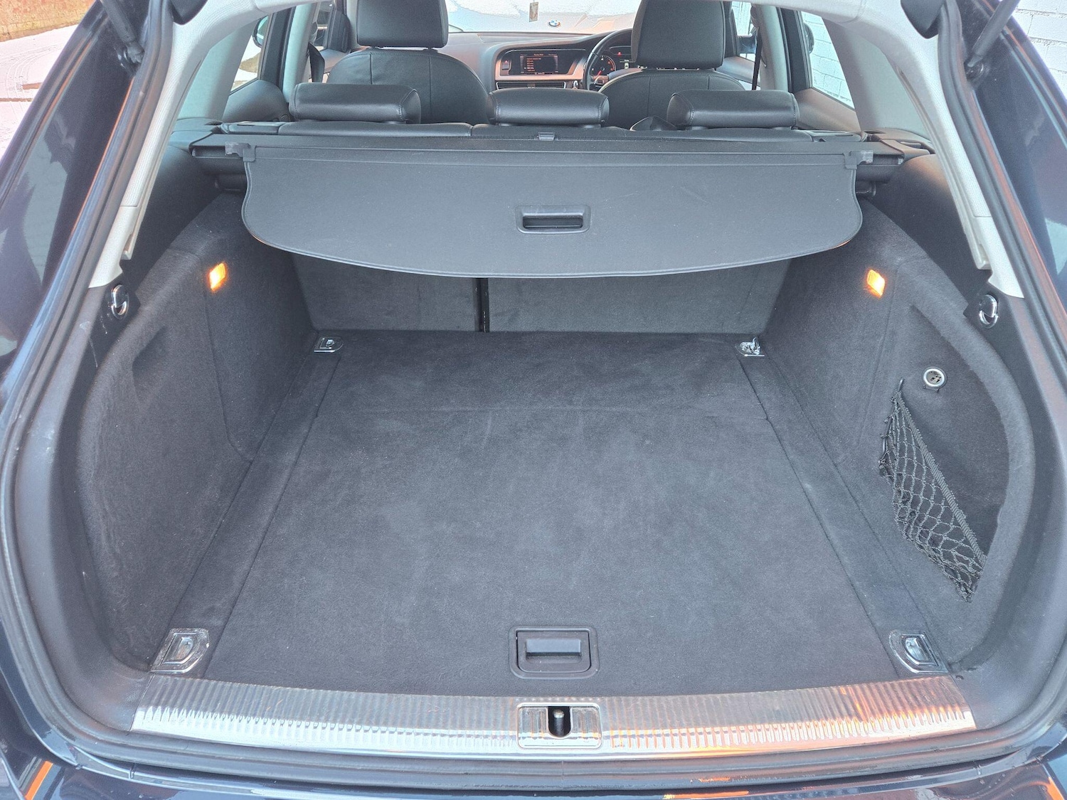 Used Audi A4 2012 for sale - 77120553: Photo 28