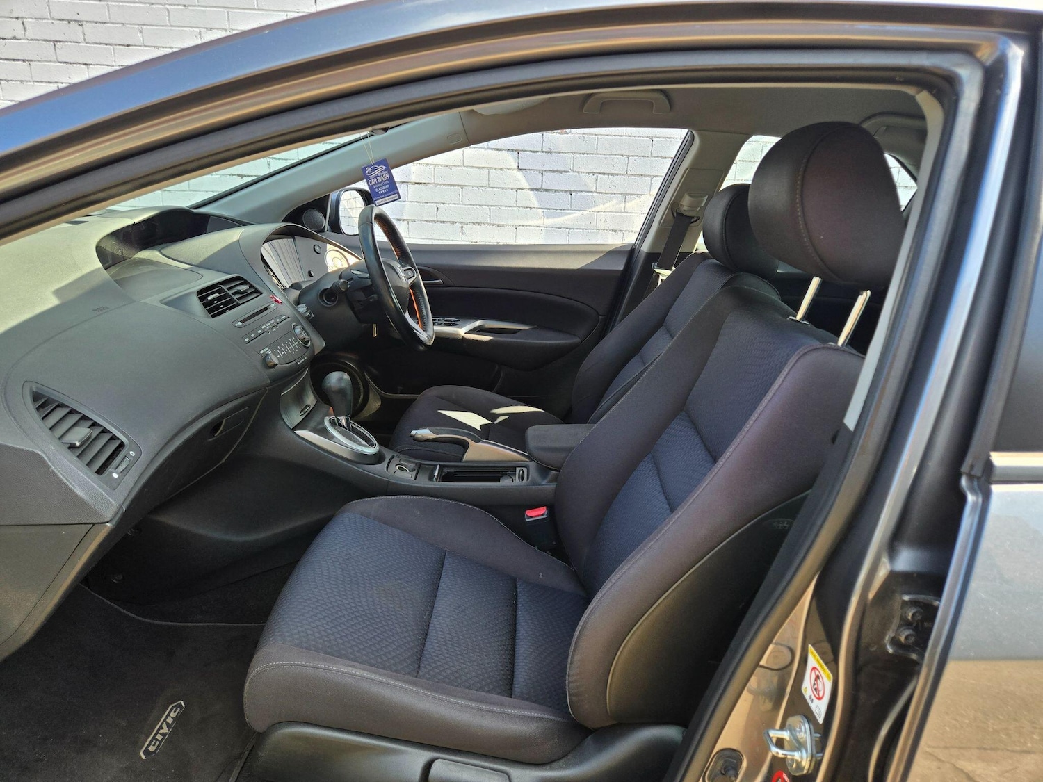 Vehicle 29